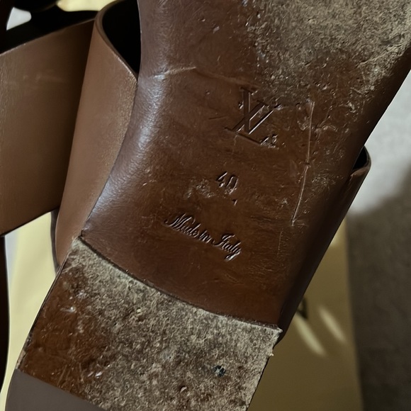 Rare Louis Vuitton Cognac Leather Thong Slippers - Picture 5 of 7